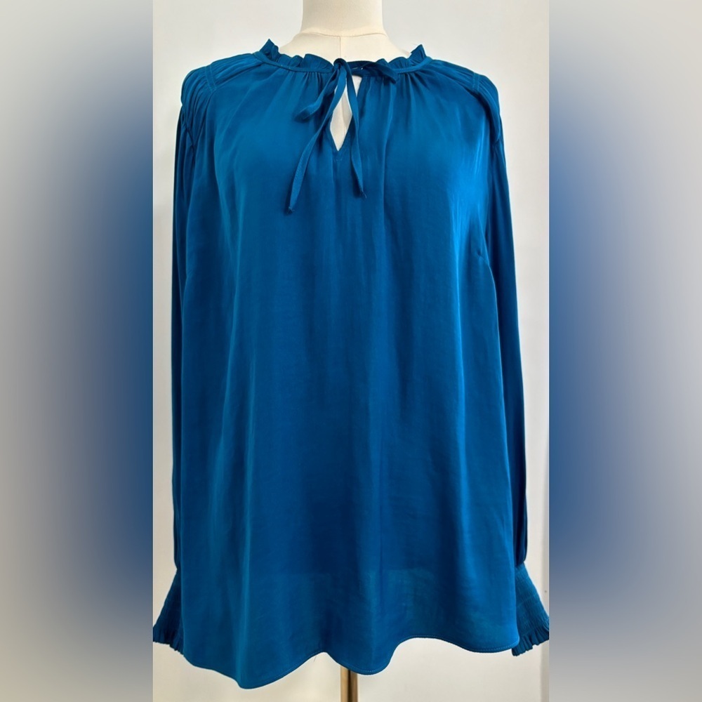 Joie Blue Pullover Tunic  Smocking Detail Drawstring Neck 1X Extra Large SKU 4